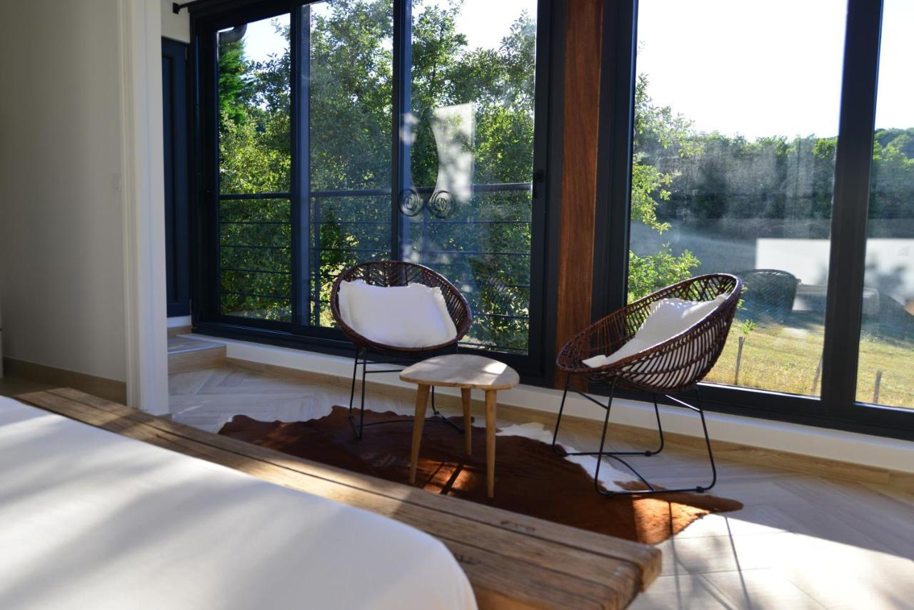 Chambre D'Hotes A La Cle Des Champs Varen Exterior foto